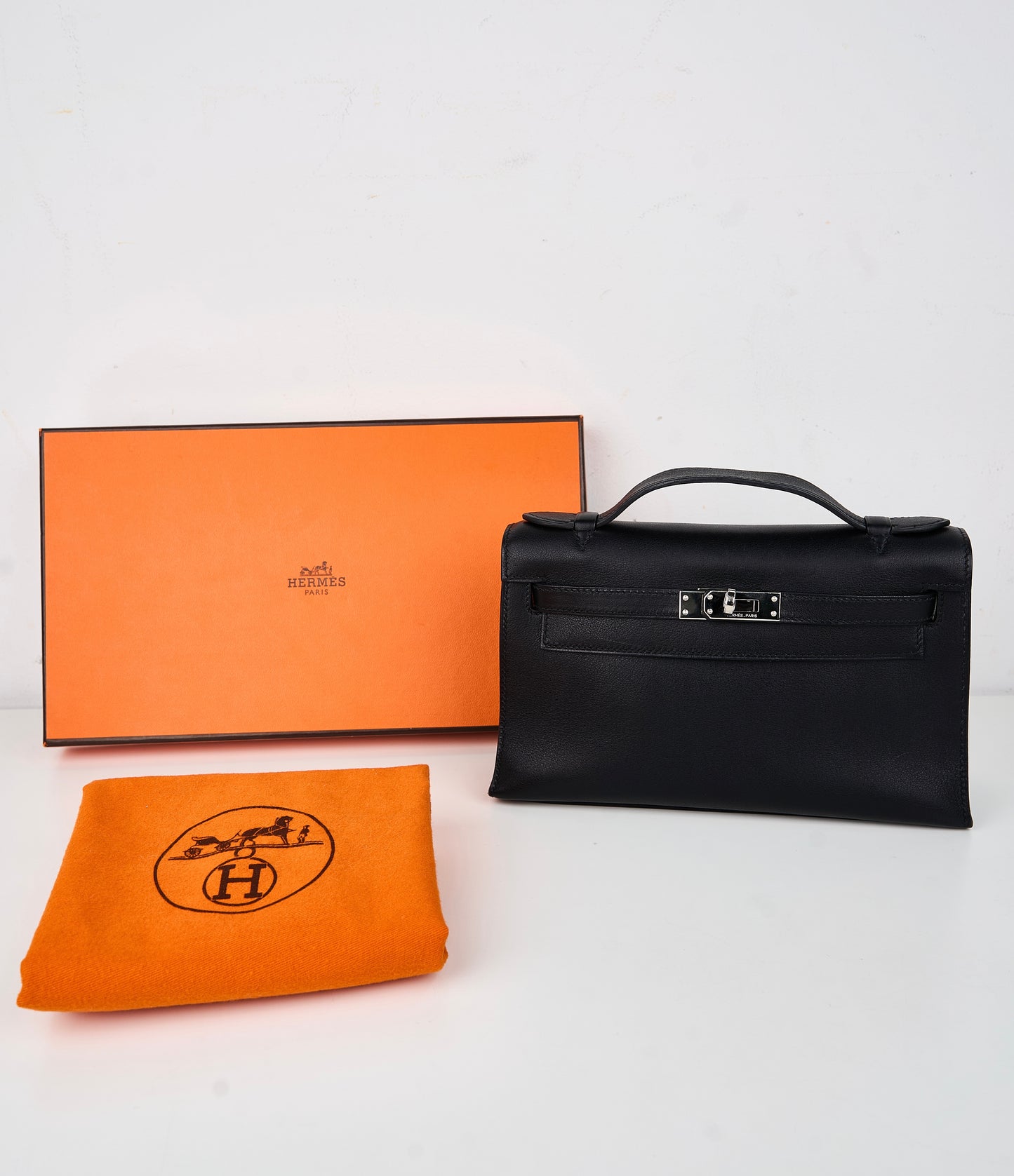 Hermes｜Kelly Pochette Black Handbag Evergrain 2006