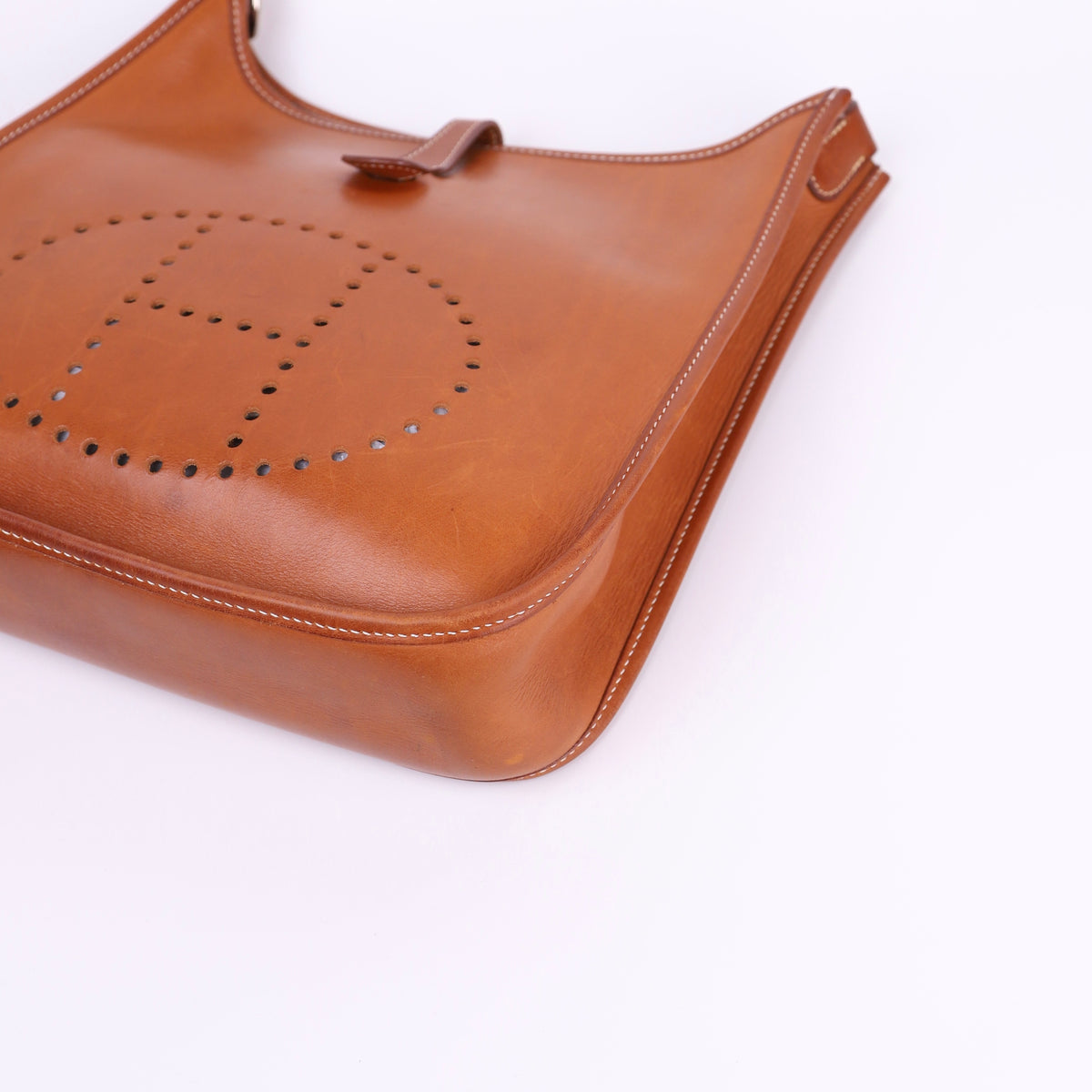Hermes Evelyne PM in Barenia Fauve 2000 PHW,corner2