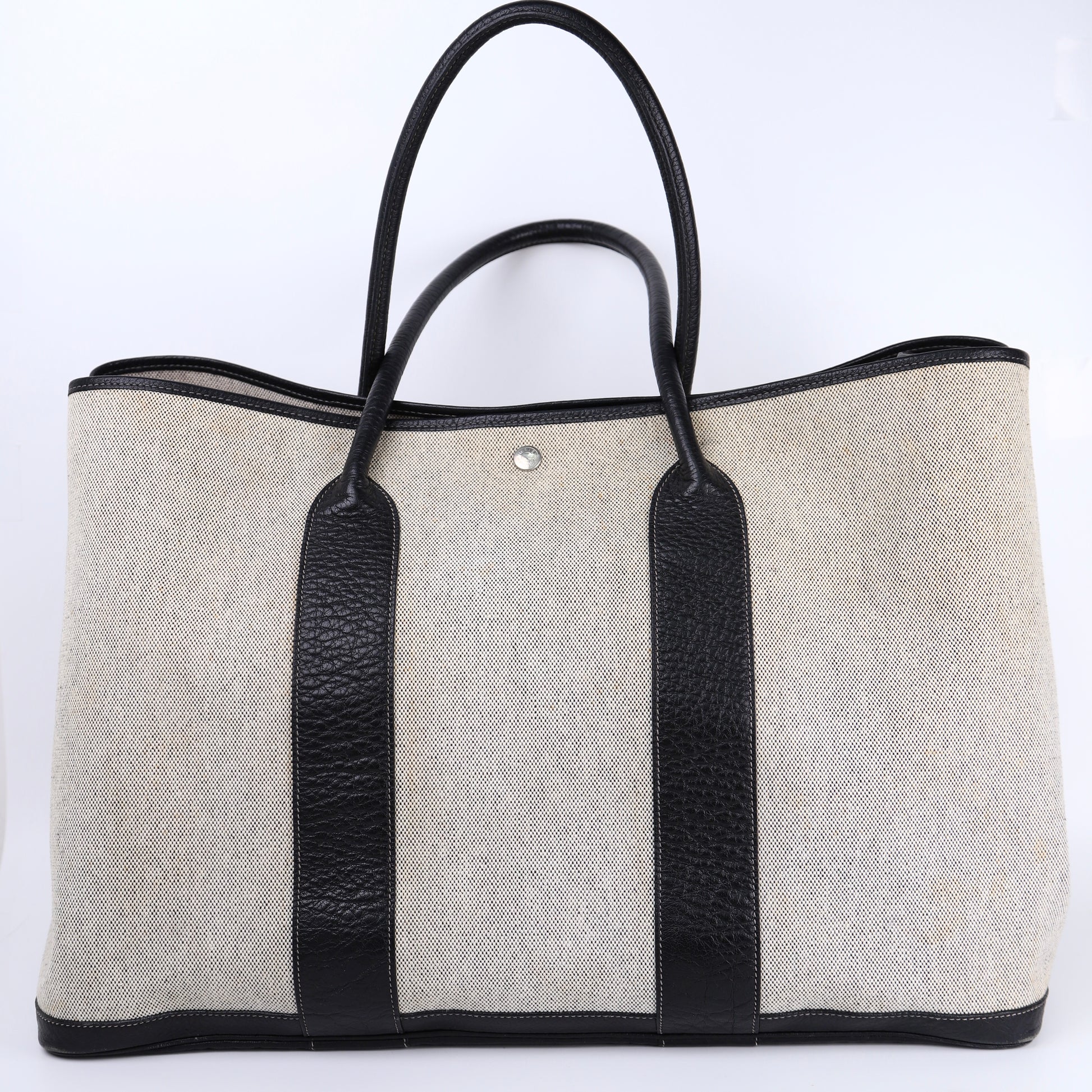 Hermes Garden Party GM Handbag in Buffalo Toile Noir / Naturel 2002, front view