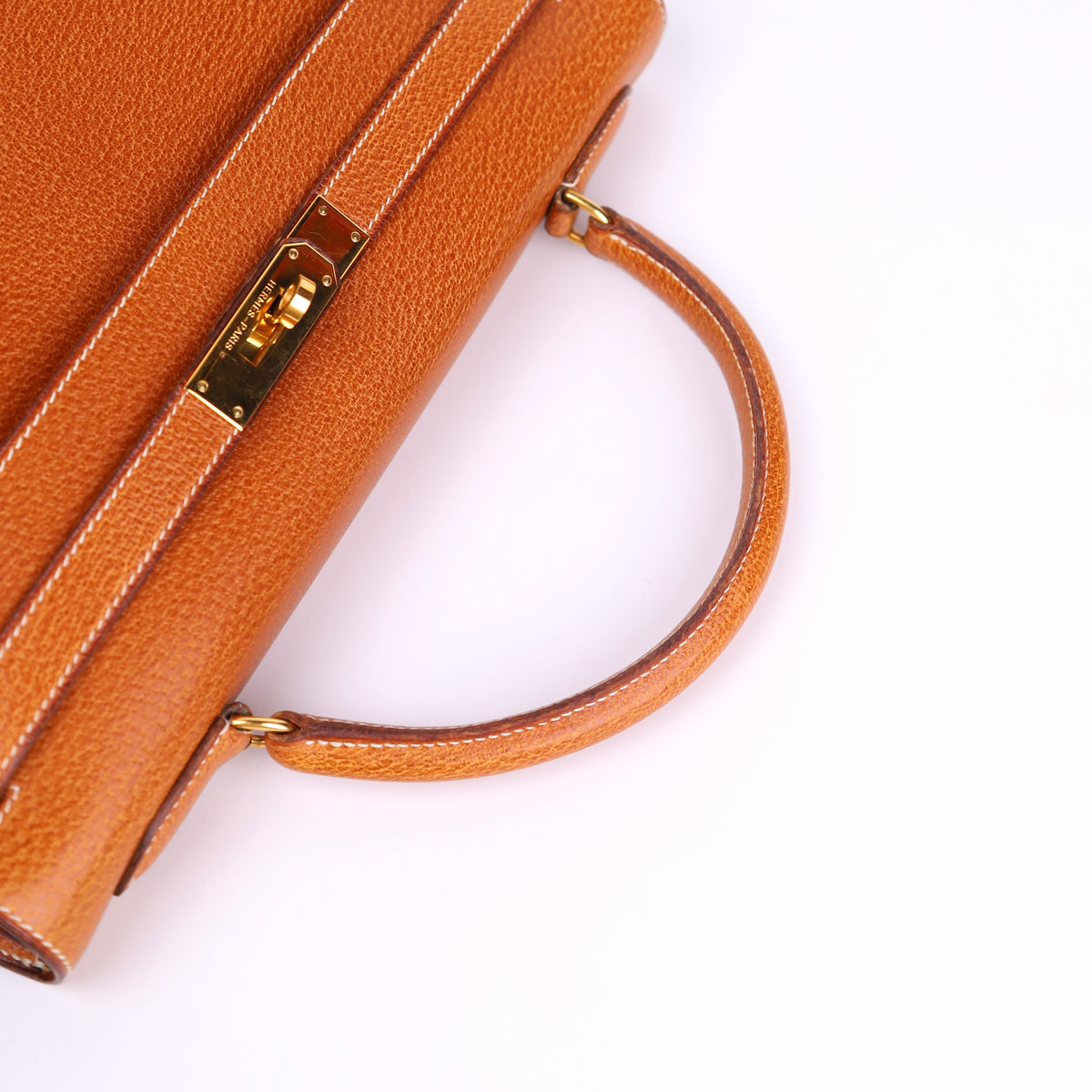 Hermes Kelly 32 in Peau De Porc/Pig Skin Gold 1991 GHW,handle