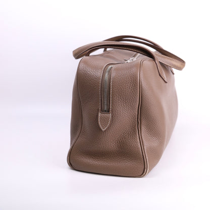 Hermes Victoria 35 Handbag in Taurillon Clemence Etoupe 2015, right side