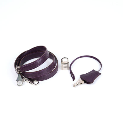 Hermes Kelly 32 Handbag  in Cassis Chevre/Coromandel 2002, shoulder strap ,cadena/clochette