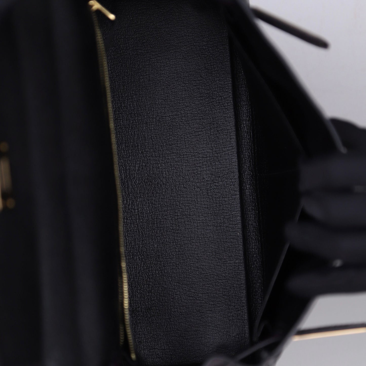 Hermes｜Special Order Kelly 28 Handbag Black/Raisin Cherve 2019