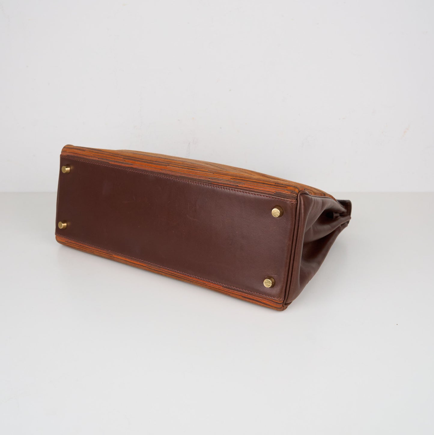 Hermes｜ Kelly 32 Handbag  Box  Calf  Vibrato 2002