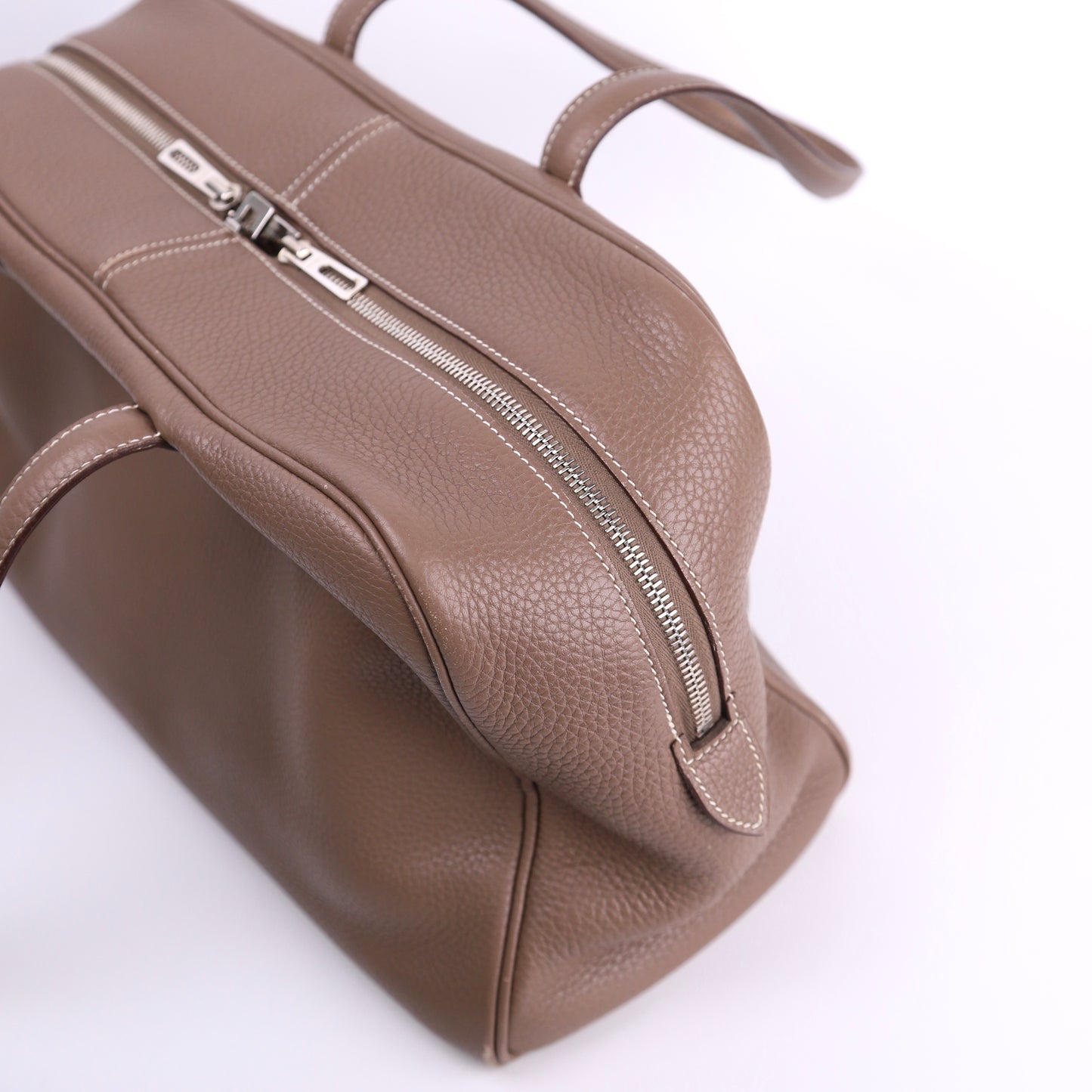 Hermes Victoria 35 Handbag in Taurillon Clemence Etoupe 2015,zipper