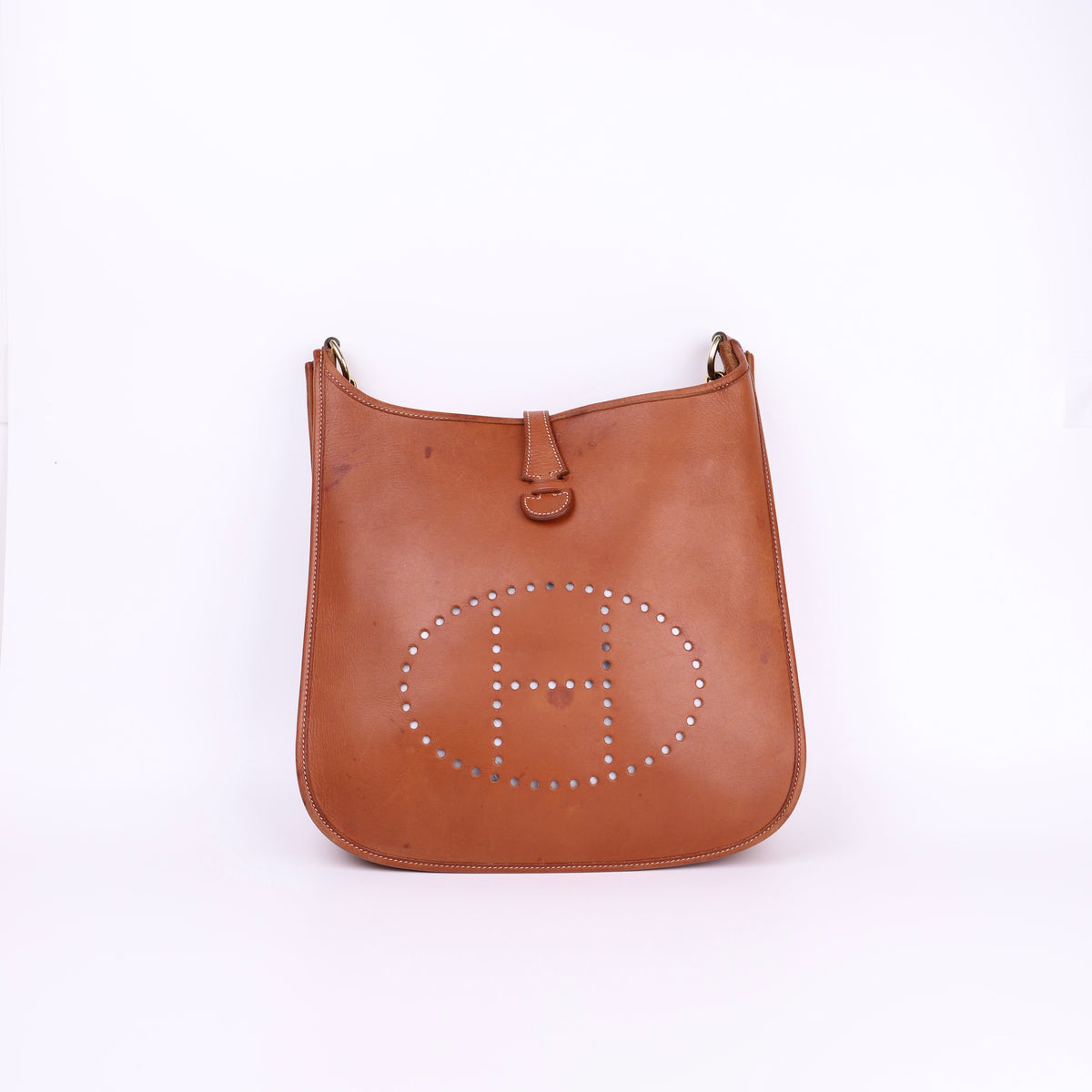 Hermes Evelyne PM in Barenia Fauve 2001 GHW，front view