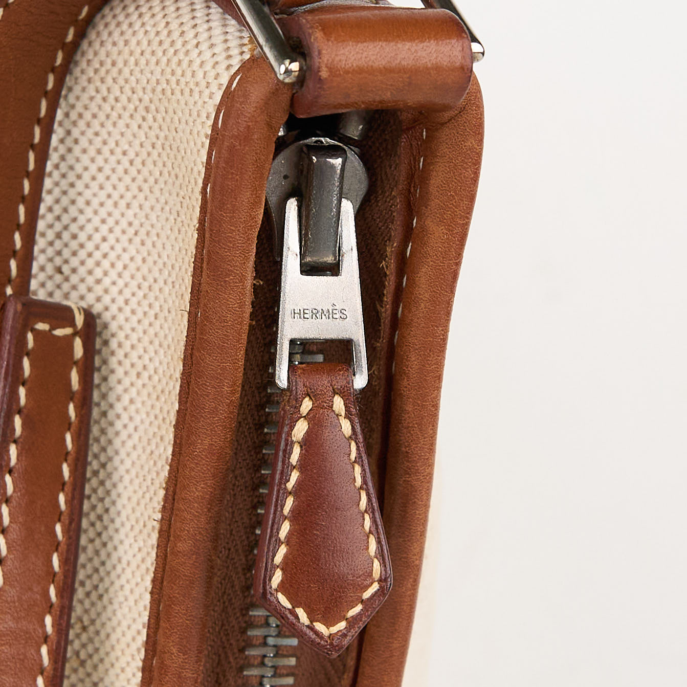 Hermes｜ Berlingot Shoulder Bag  Barenia/Toile  2001
