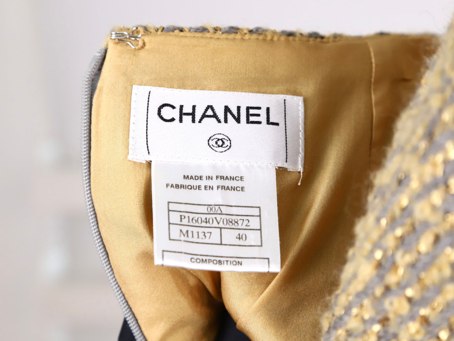 Chanel | Wool Silk Woven Suit Size 40 00A