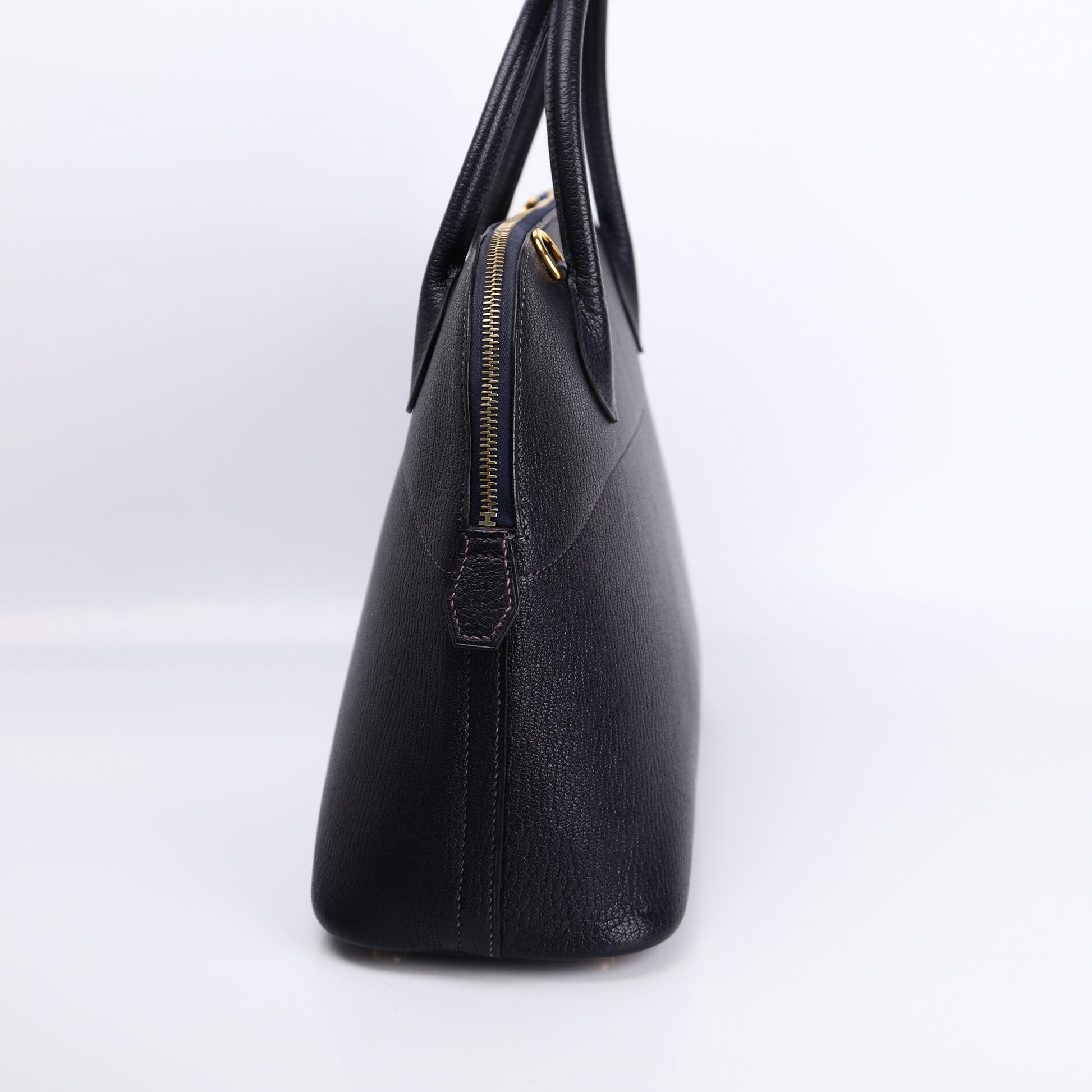 Hermes Bolide 31 in Chevre Bleu Indigo 2000, left side