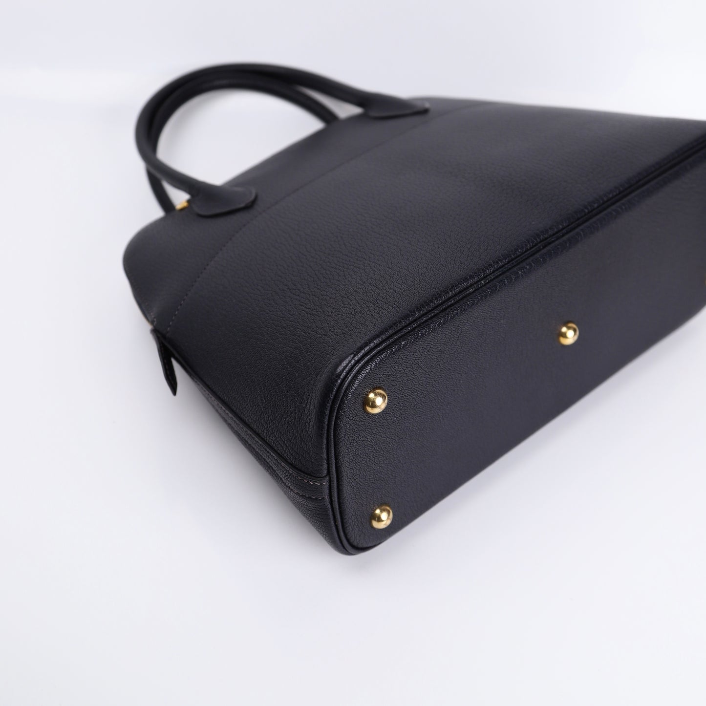 Hermes Bolide 31 in Chevre Bleu Indigo 2000,corner3