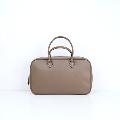 Hermes Plume elan 28 Handbag in Etoupe Chevre/Mysore 2016,front view