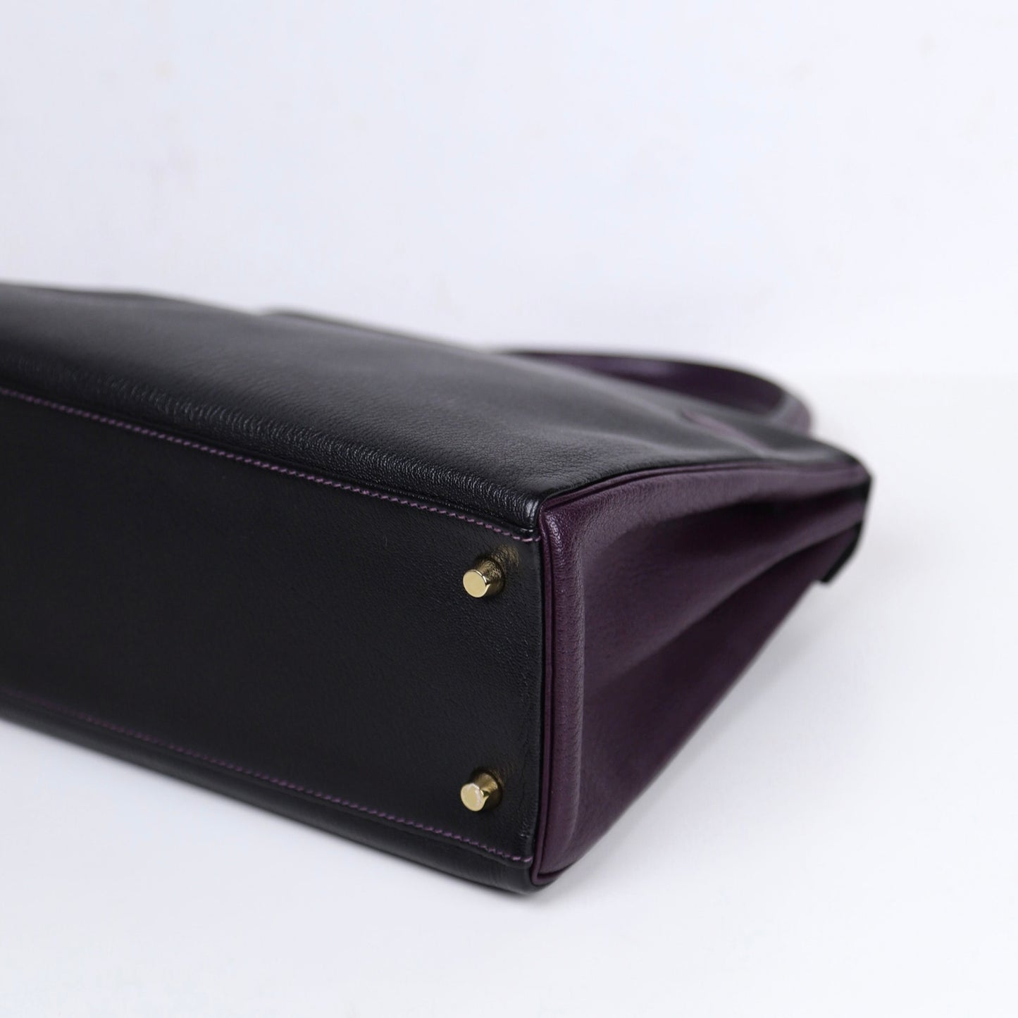 Hermes｜Special Order Kelly 28 Handbag Black/Raisin Cherve 2019