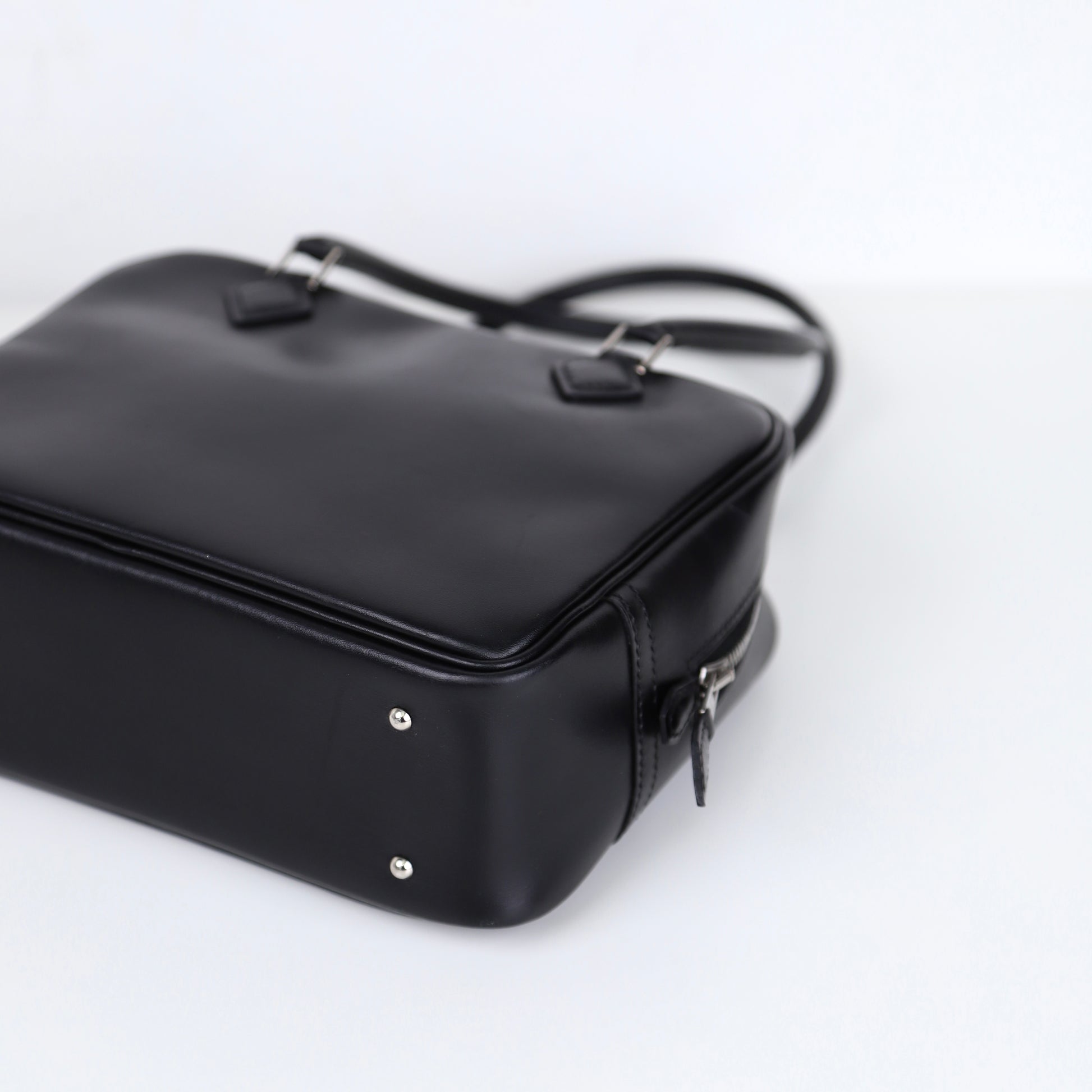 Hermes Plume Mini  Handbag in Box Calf Black 2002, corner2