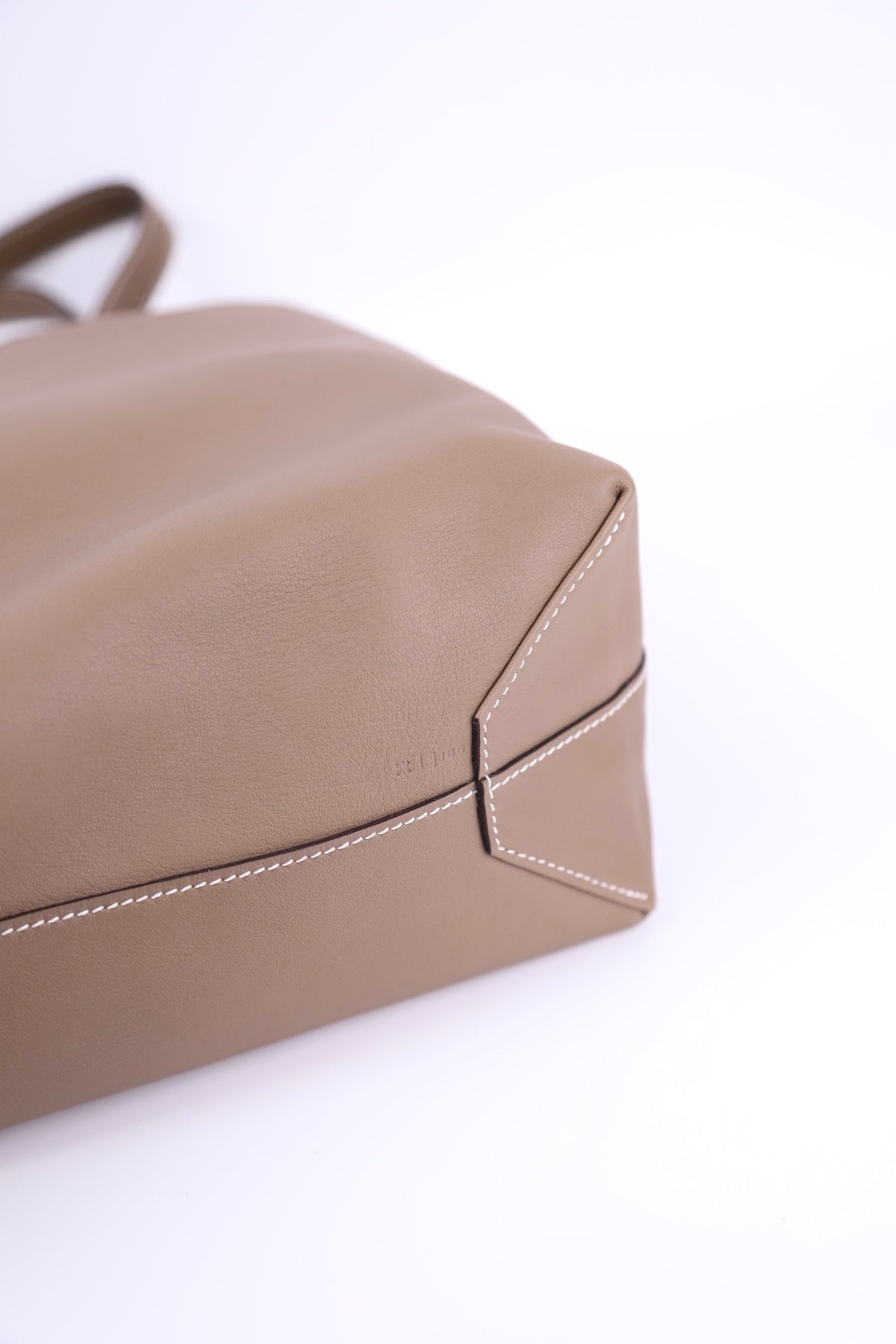 Hermes Double Sens 36 Tote Handbag in Etoupe Taurillon Clemence/Swift 2014, year stamp, square R,2014