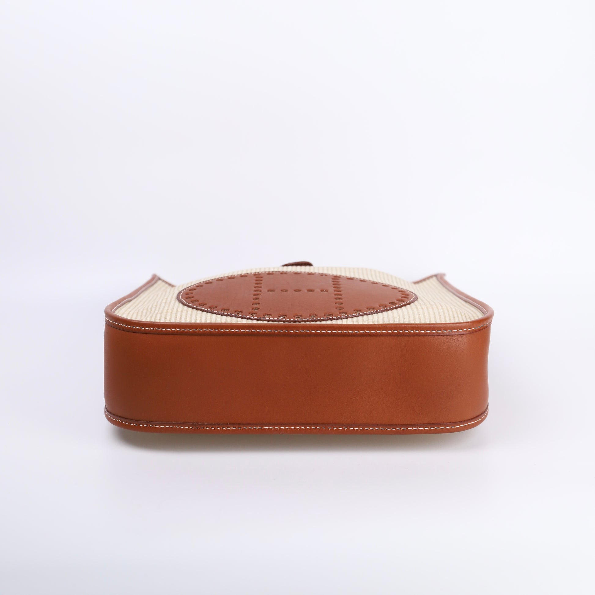 Hermes Evelyne PM in Barenia/Crinoline Fauve 2002,bottom