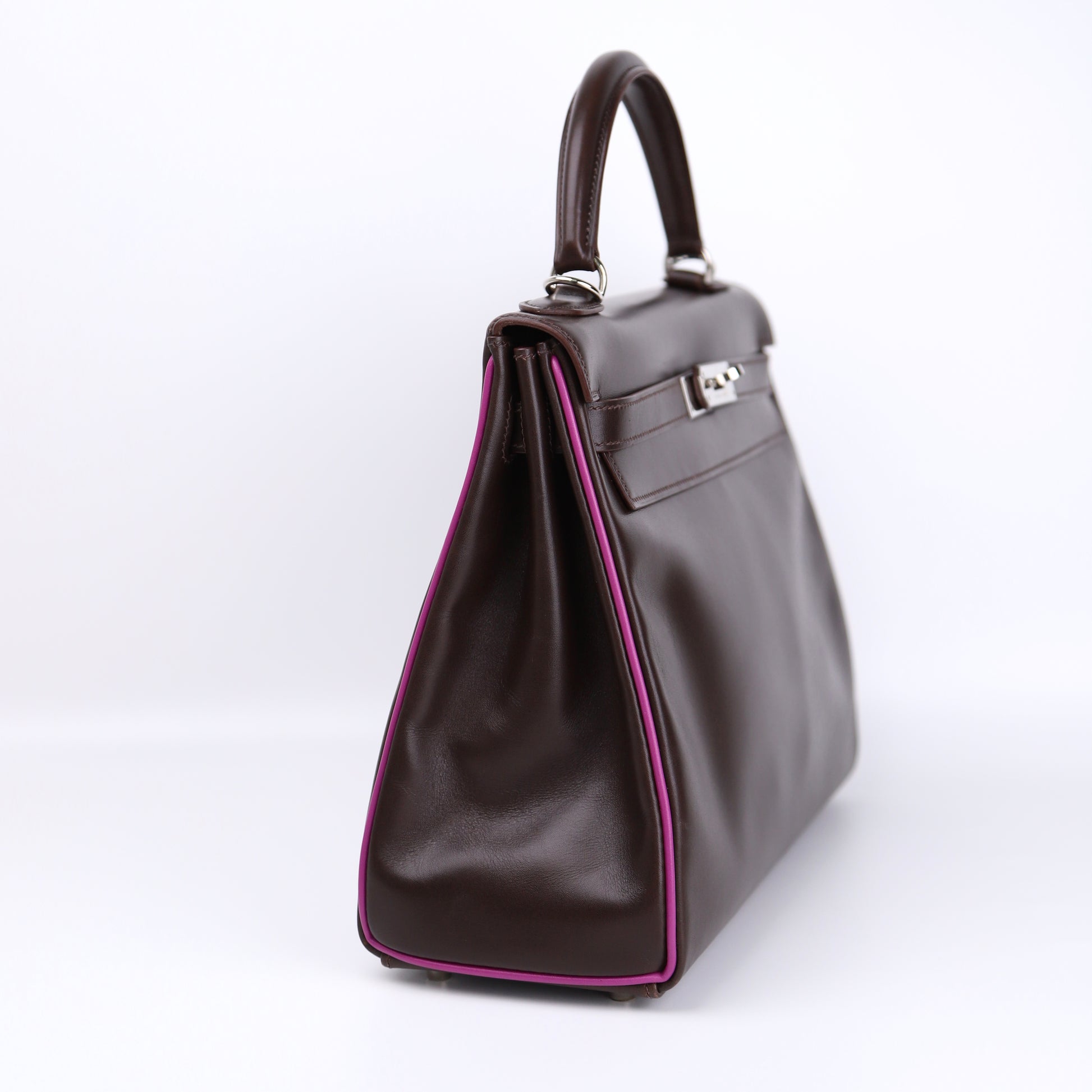 Hermes Kelly 32 Handbag in Box Calf Chocolate/Cyclamen 2005, left side