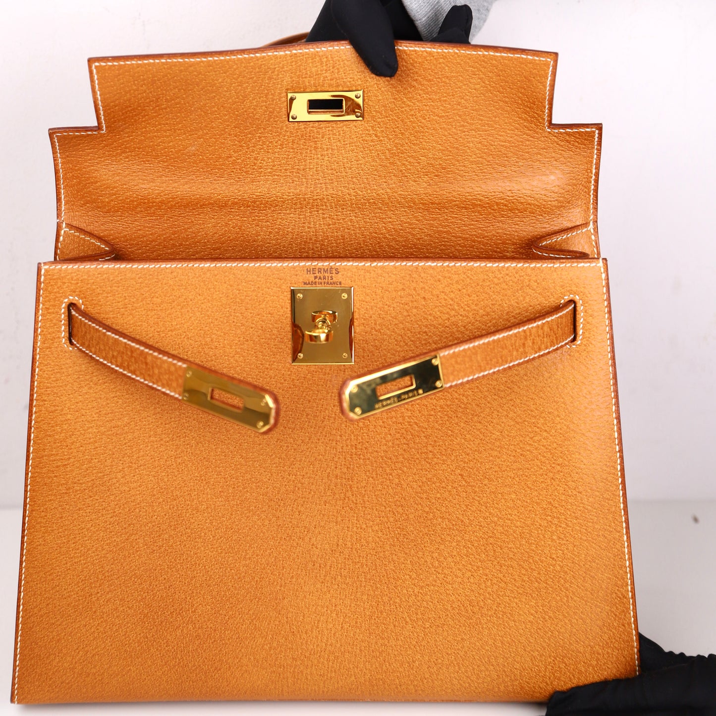 Hermes｜Kelly 28 Handbag Peau De Porc Gold 1994
