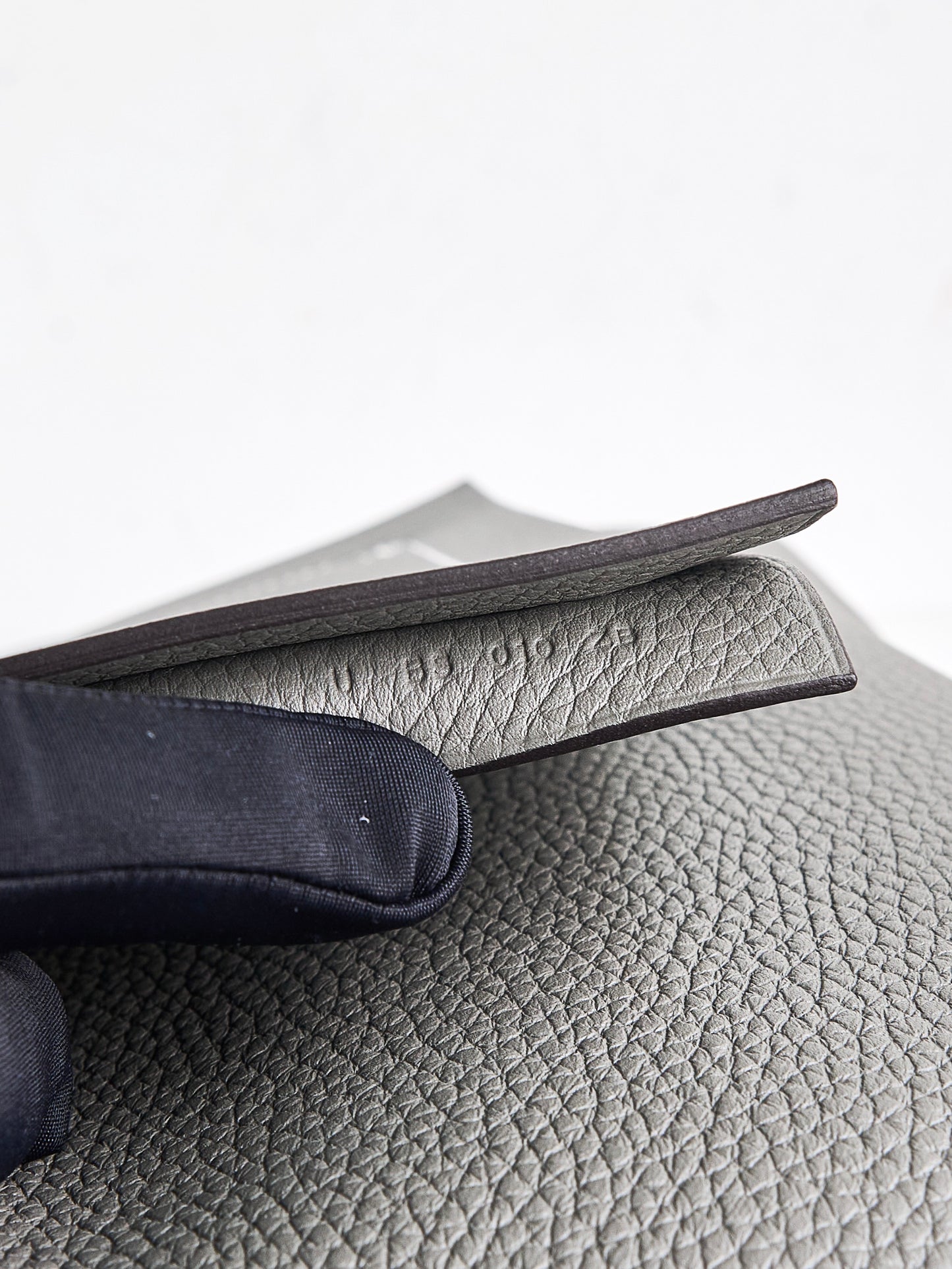 Hermes｜Cabasellier  totebag  Gris Meyer Taurillon Clemence 2022
